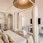 Olga Luxury 2* Capri