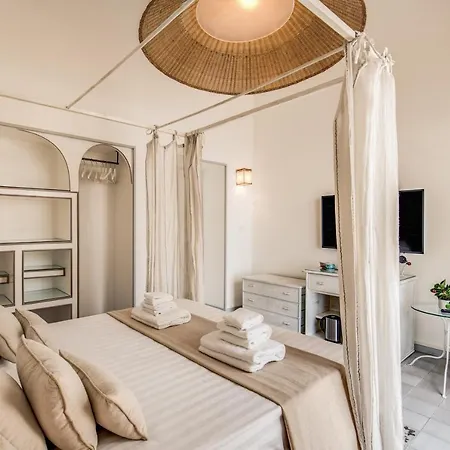 Olga Luxury 2* Capri