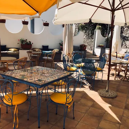 Πανσιόν Olga Luxury Κάπρι