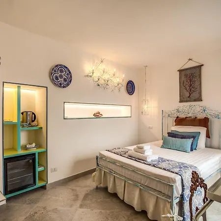 Olga Luxury 2* Capri